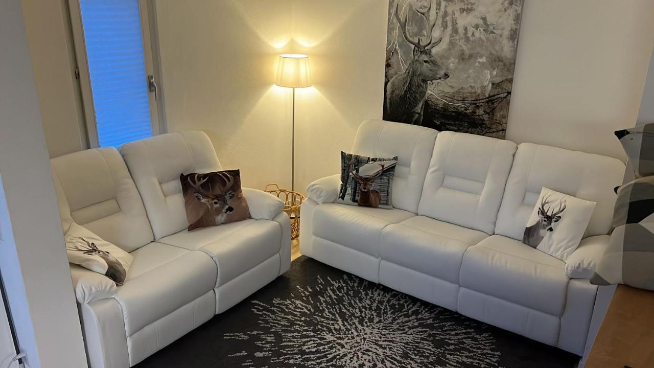 Agrimonia - 5,5-Zi Duplex Wohnung Bis 9 Personen Mit Eigenem Garten Davos Zewnętrze zdjęcie