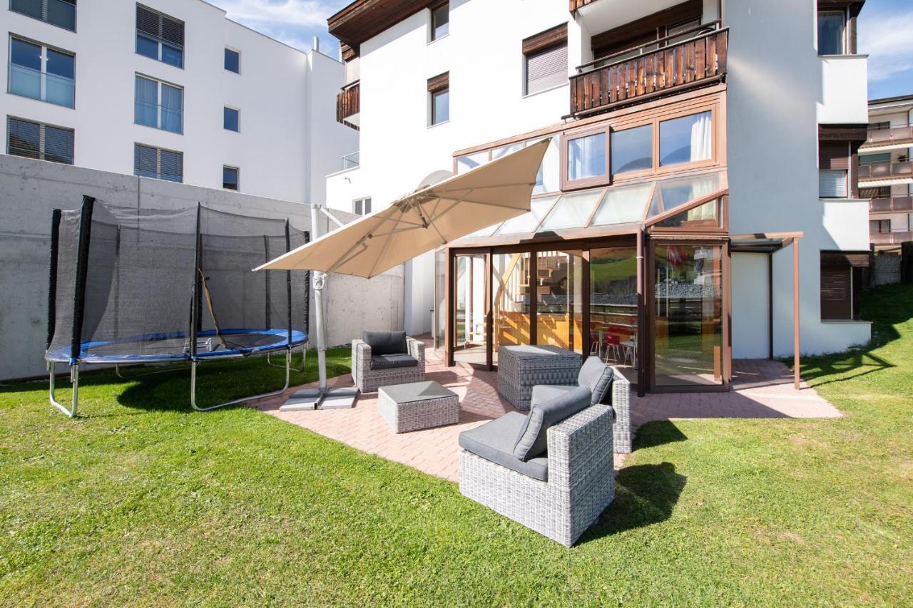 Agrimonia - 5,5-Zi Duplex Wohnung Bis 9 Personen Mit Eigenem Garten Davos Zewnętrze zdjęcie